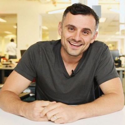 Gary Vee smiling for a picture.